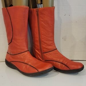 HISPANITAS SOFT RED LEATHER MID CALF BOOTS (sz US 7 or Euro‎ 38)